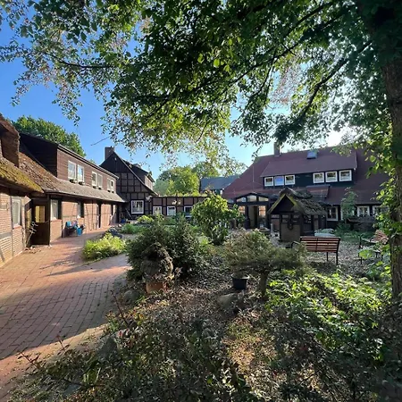 Ferien- Und Reitsport Brunnenhof Hotel Suhlendorf