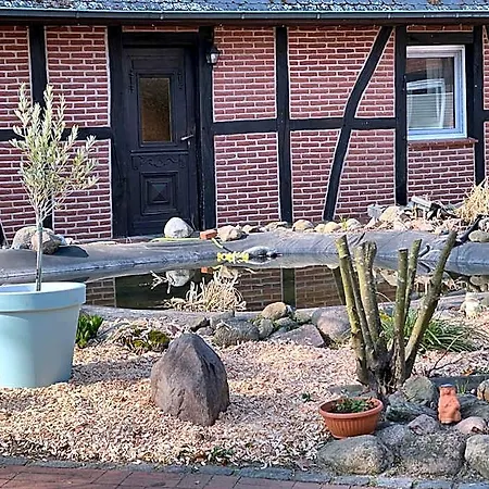 Ferien- Und Reitsport Brunnenhof Hotel