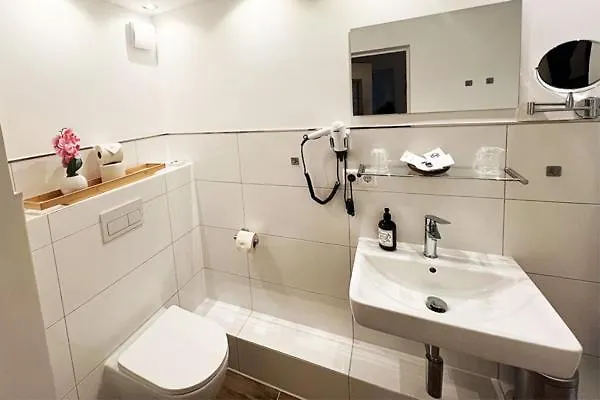 Ferien- Und Reitsport Brunnenhof Hotel 3*